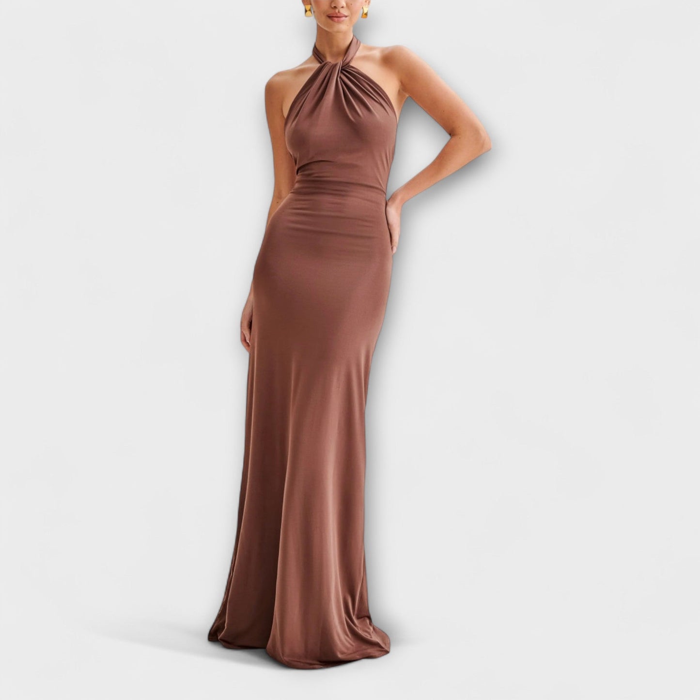 Vestido maxi ELYNA con hilos de satén - Elegancia y comodidad en eventos