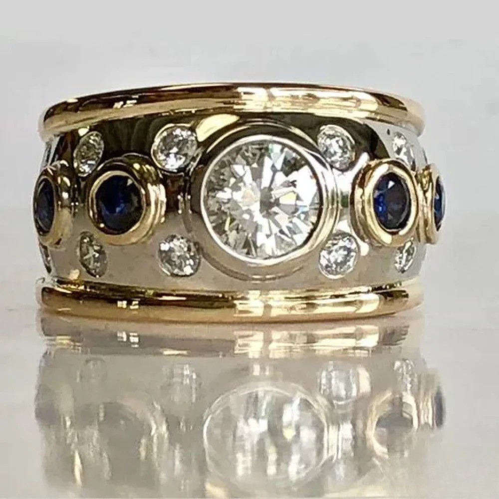 Anillo Retro de Lujo