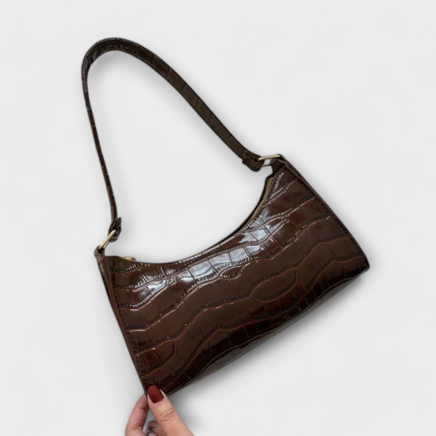 Bolso de cuero brillante Lahora - Estilo y funcionalidad perfecta