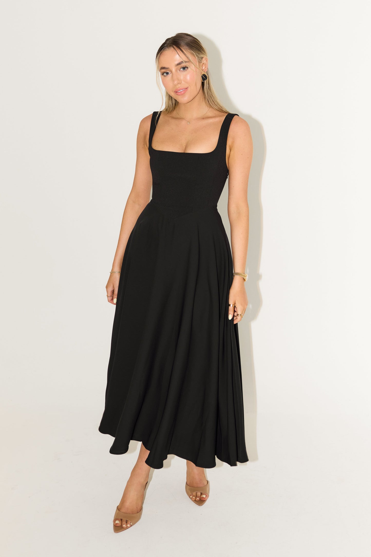Emilia™ | Vestido midi fluido eterno