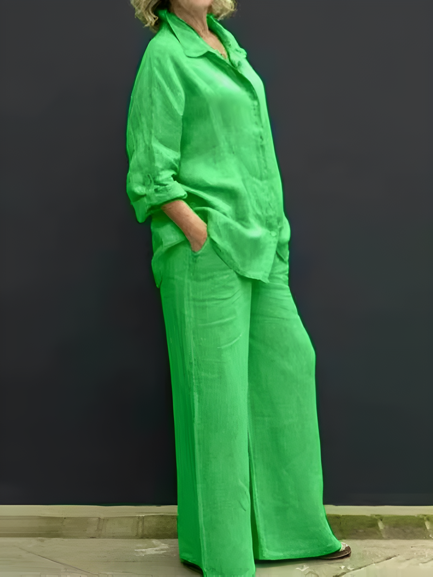 Conjunto de blusa de lino de Lara