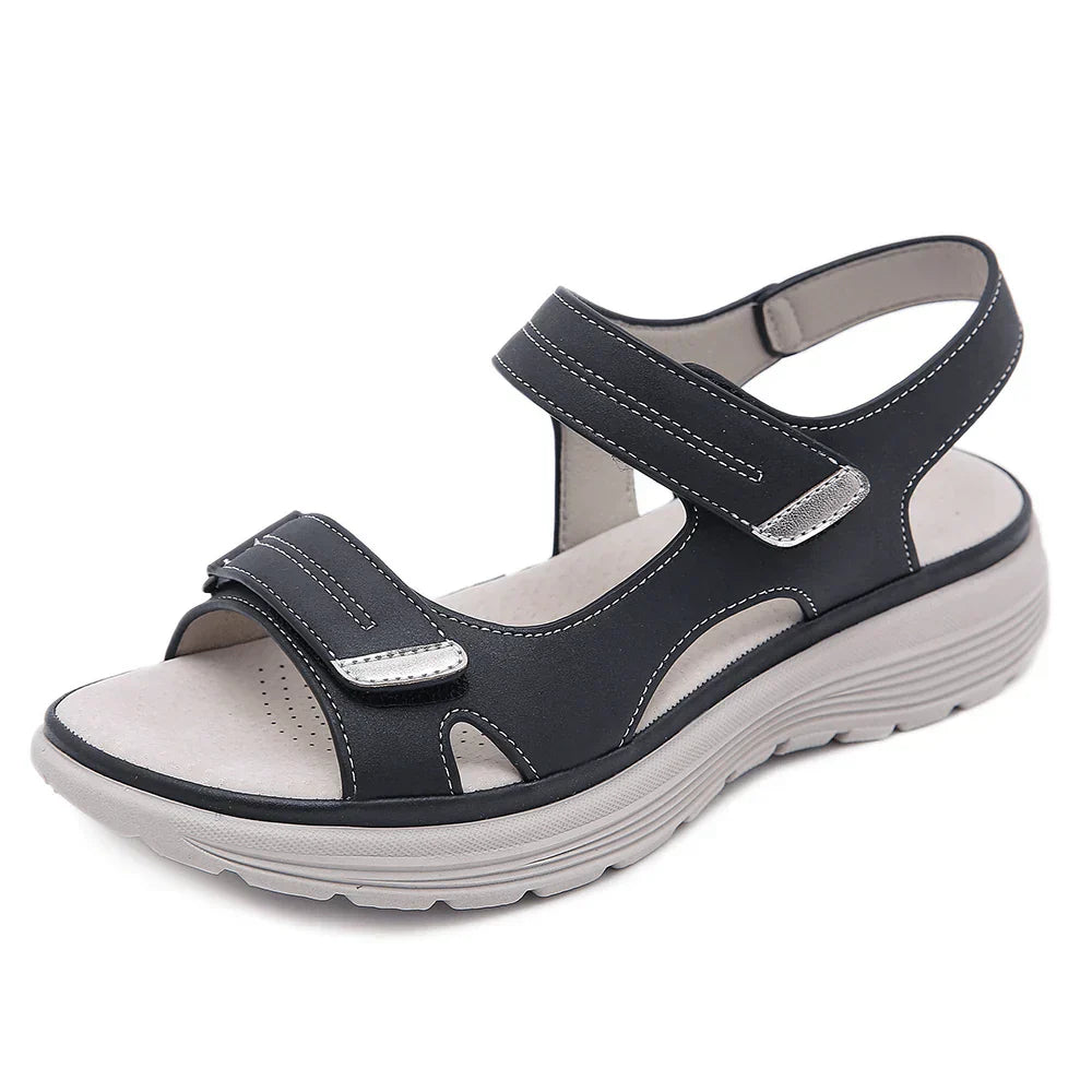Sandalias cómodas con tira de velcro