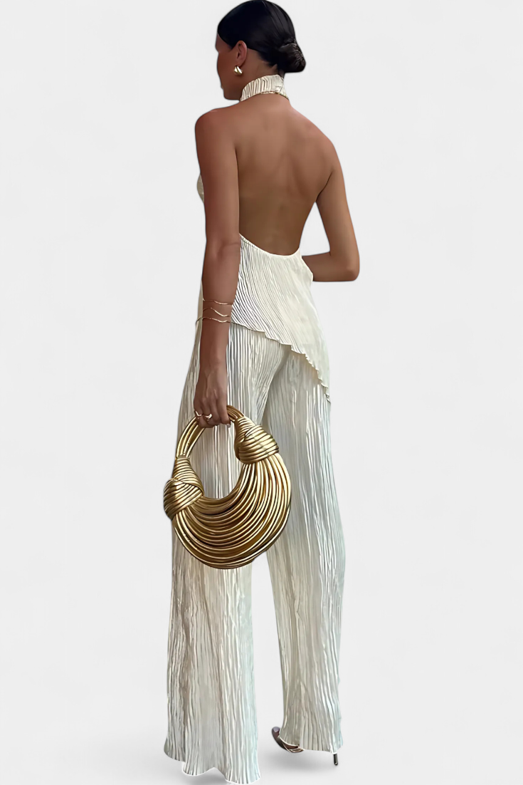 Conjunto Pillarica elegante con top asimétrico y pantalones fluidos