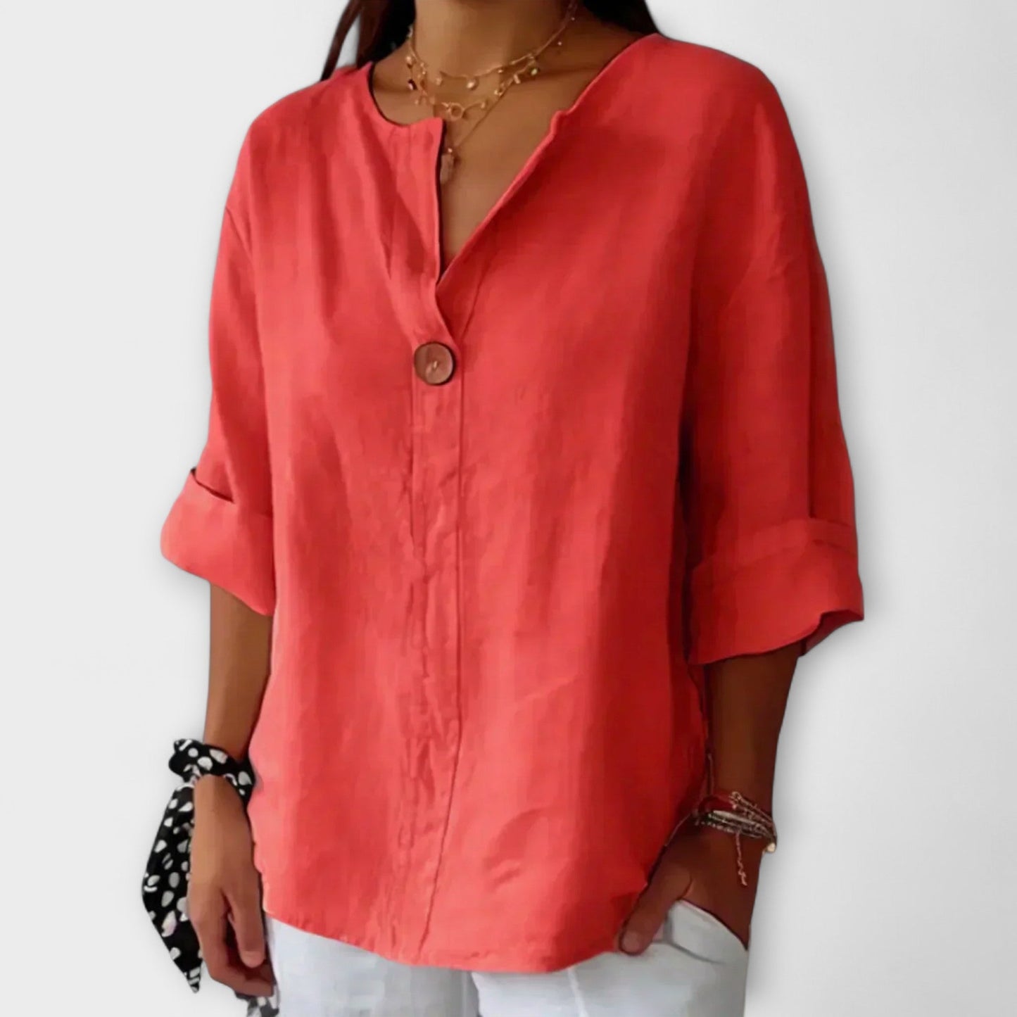 Camisa elegante con cuello en V de Nicole