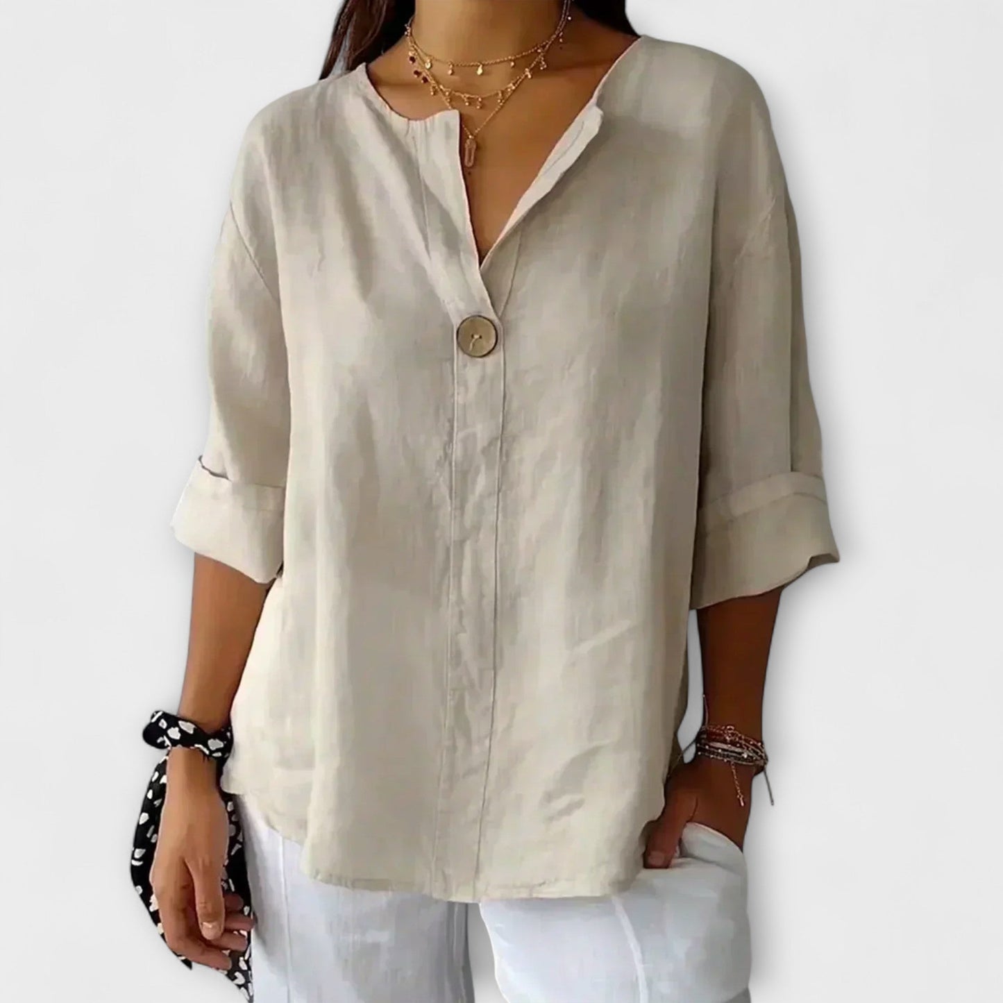 Camisa elegante con cuello en V de Nicole