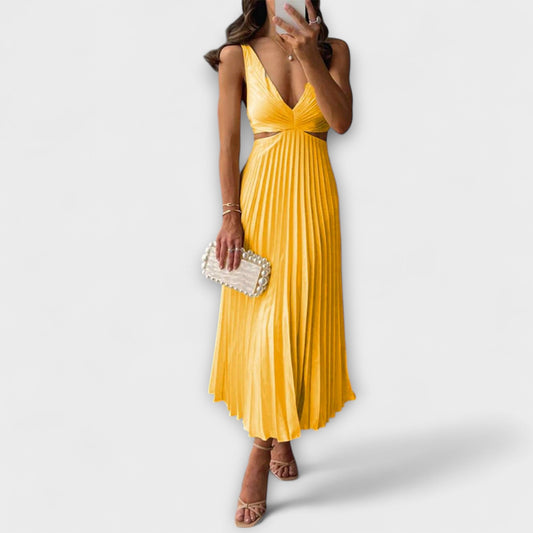 Vestido de noche elegante de altura media con plisado
