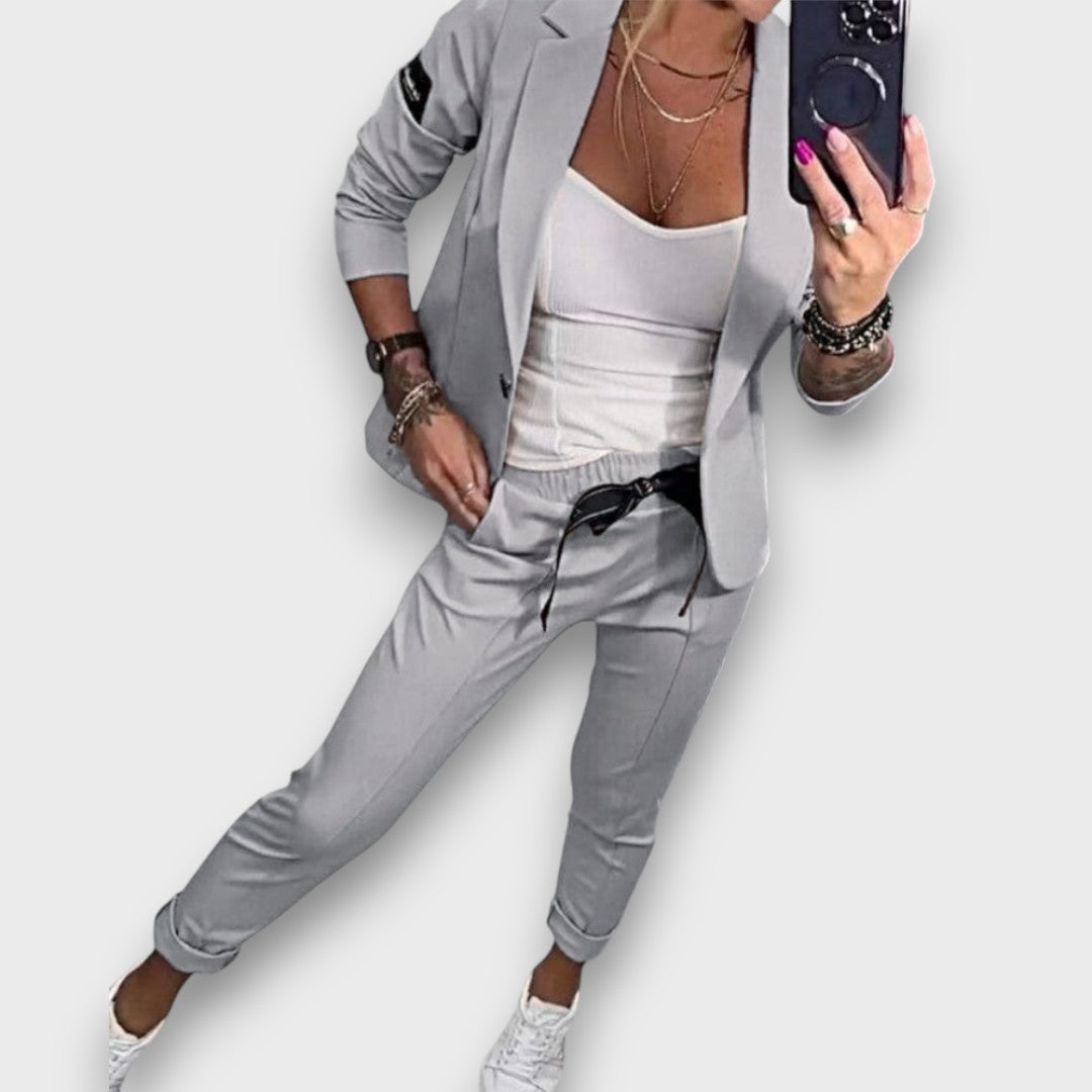 Verna – Conjunto de dos piezas con elegancia ligera