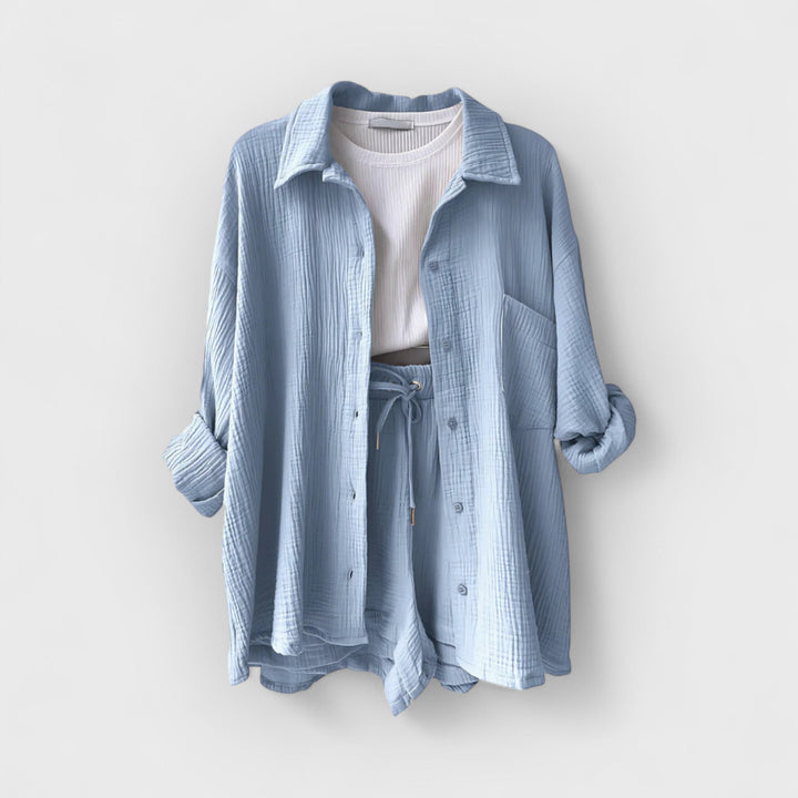 Conjunto de verano con camiseta y pantalones cortos