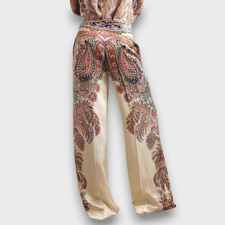 Elvira – conjunto con un toque vintage