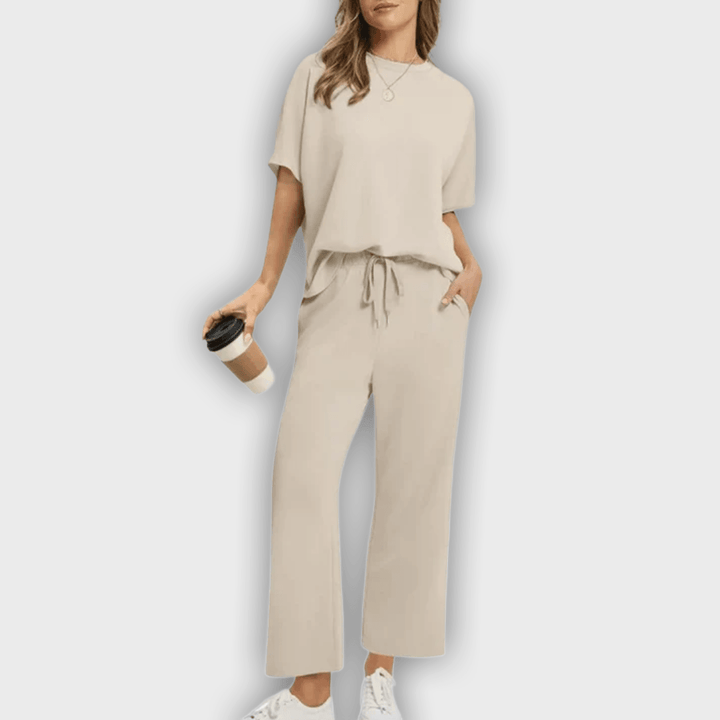 Conjunto de top y pantalones cómodos para mujeres - Elegante y relajante