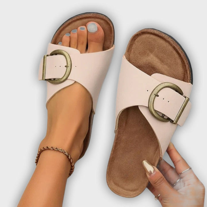 Sandalias ortopédicas.