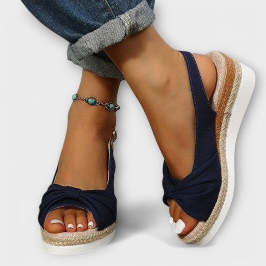 Sandalias ortopédicas con correas ajustables