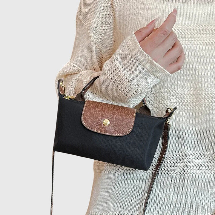 "Giulia" | Bolsa de mano elegante de nailon.