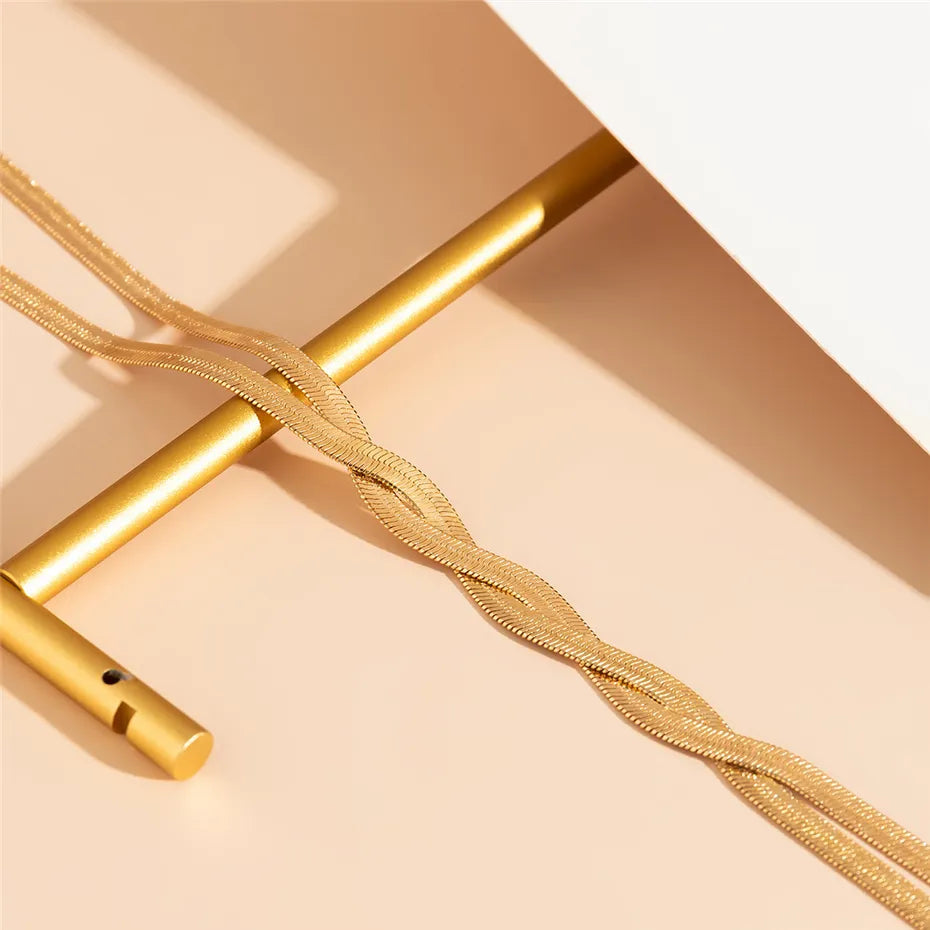 Cadena de serpiente ajustable con diseño elegante