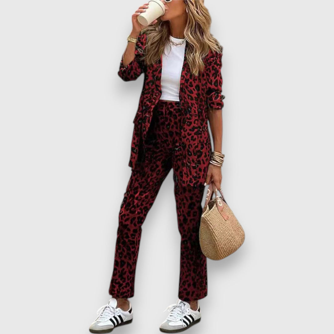 Zaira – Traje de pantera con un aire urbano