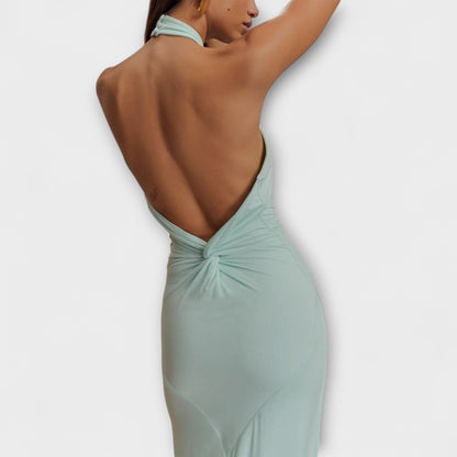 Vestido maxi ELYNA con hilos de satén - Elegancia y comodidad en eventos
