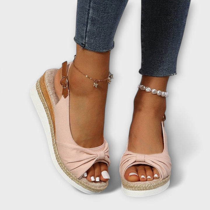 Sandalias ortopédicas con correas ajustables