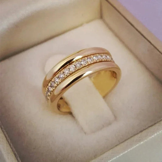 Anillo doble elegante con piedras de circonio