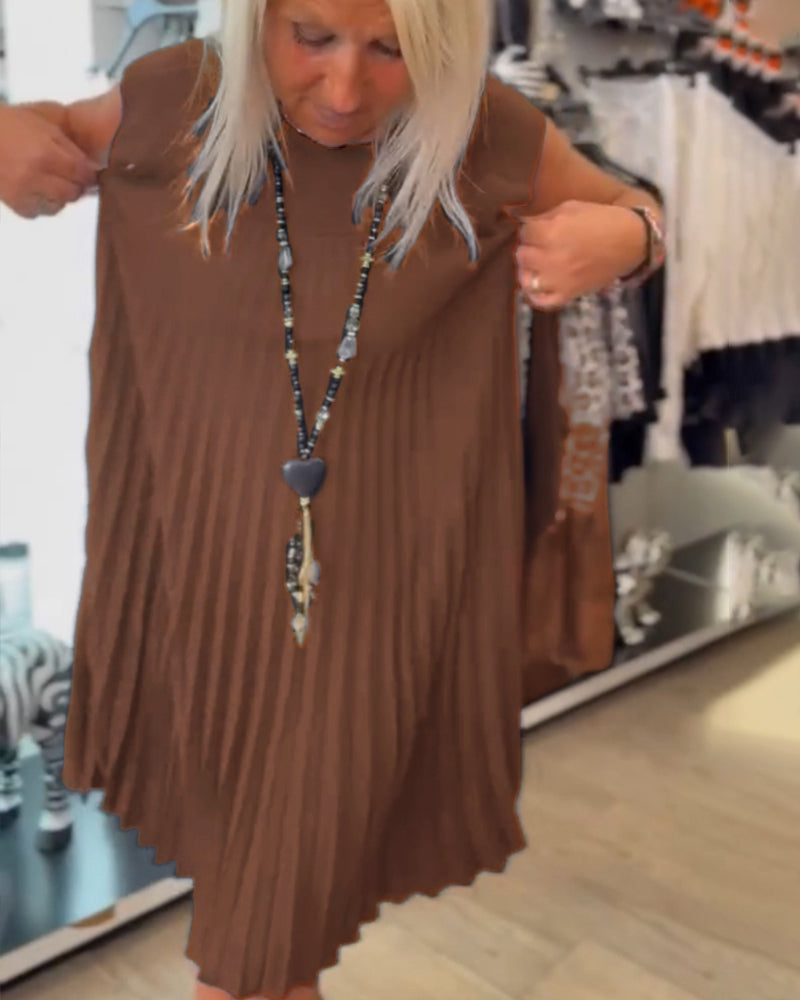 Clara | Vestido de verano plisado y sencillo.