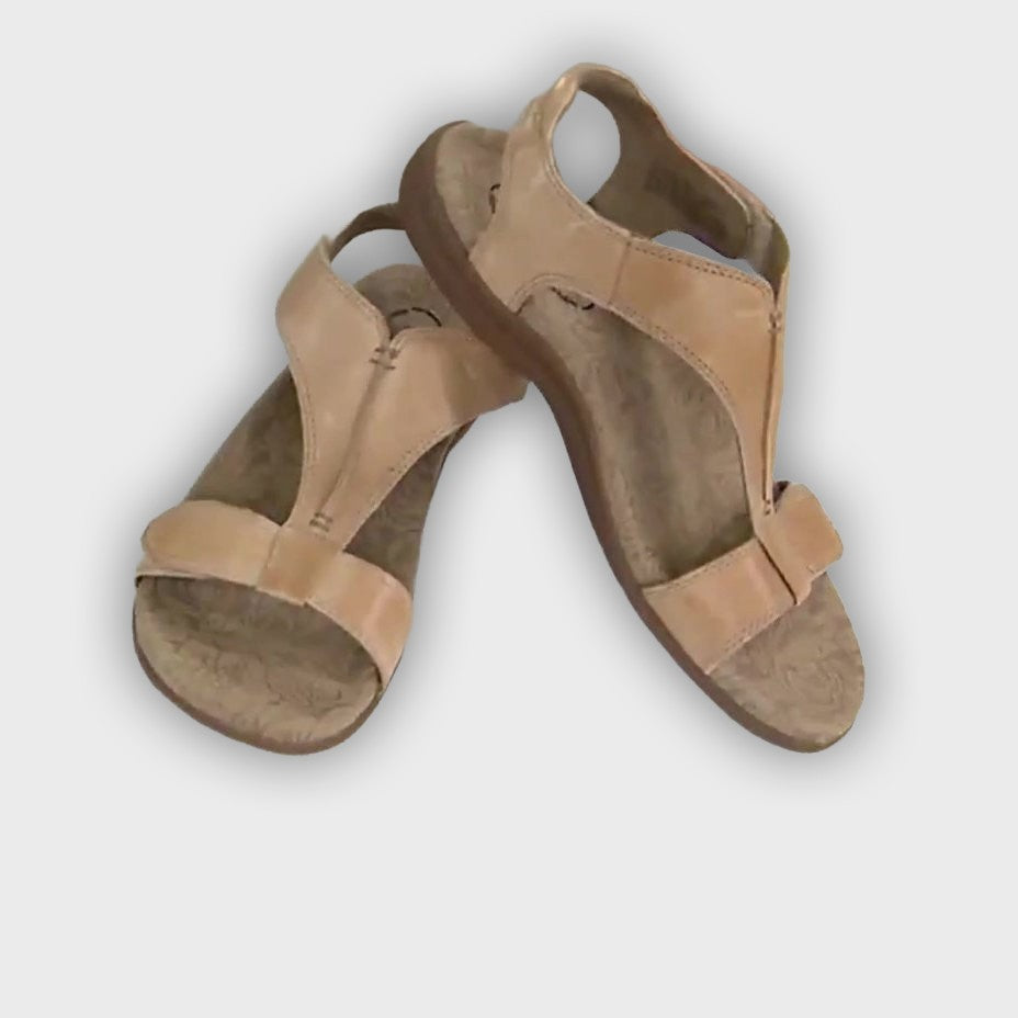Sandalias ortopédicas de cuero de Matilda para comodidad y estilo