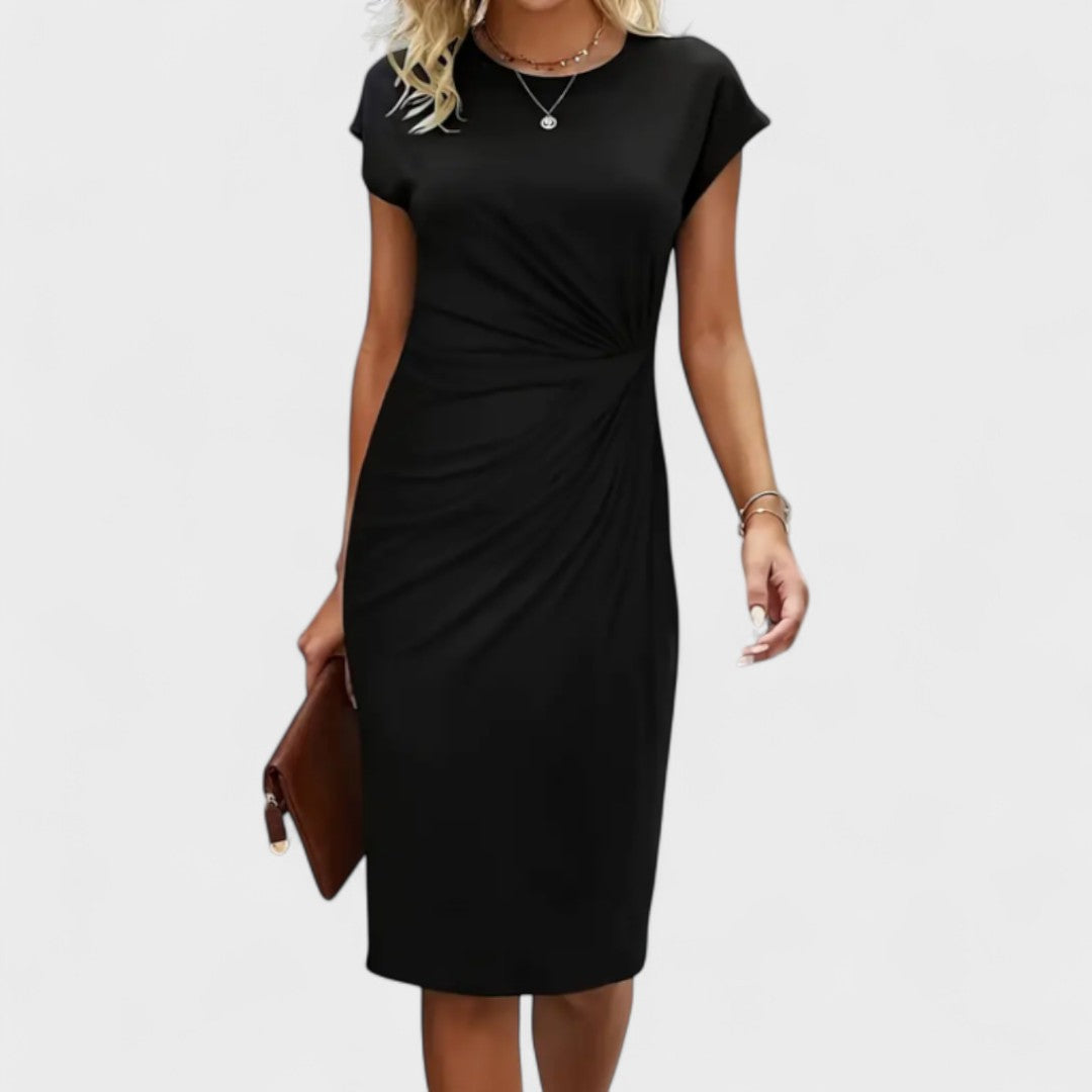 Vestido de cóctel corto con mangas cortas