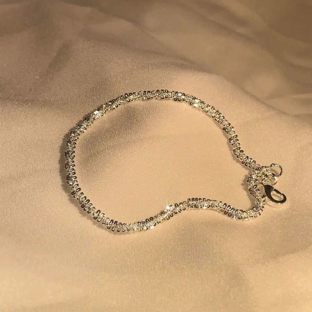Pulsera elegante y brillante con un toque de lujo