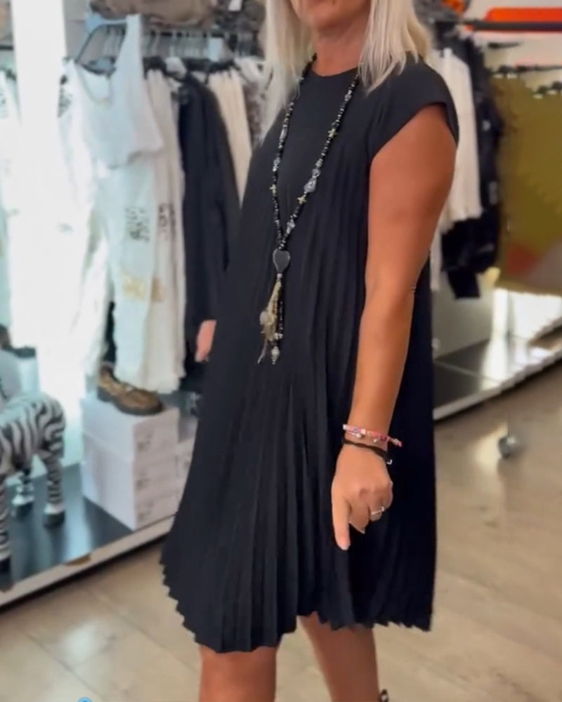 Clara | Vestido de verano plisado y sencillo.