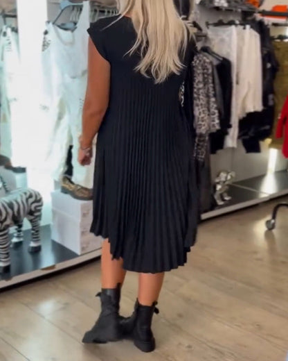 Clara | Vestido de verano plisado y sencillo.