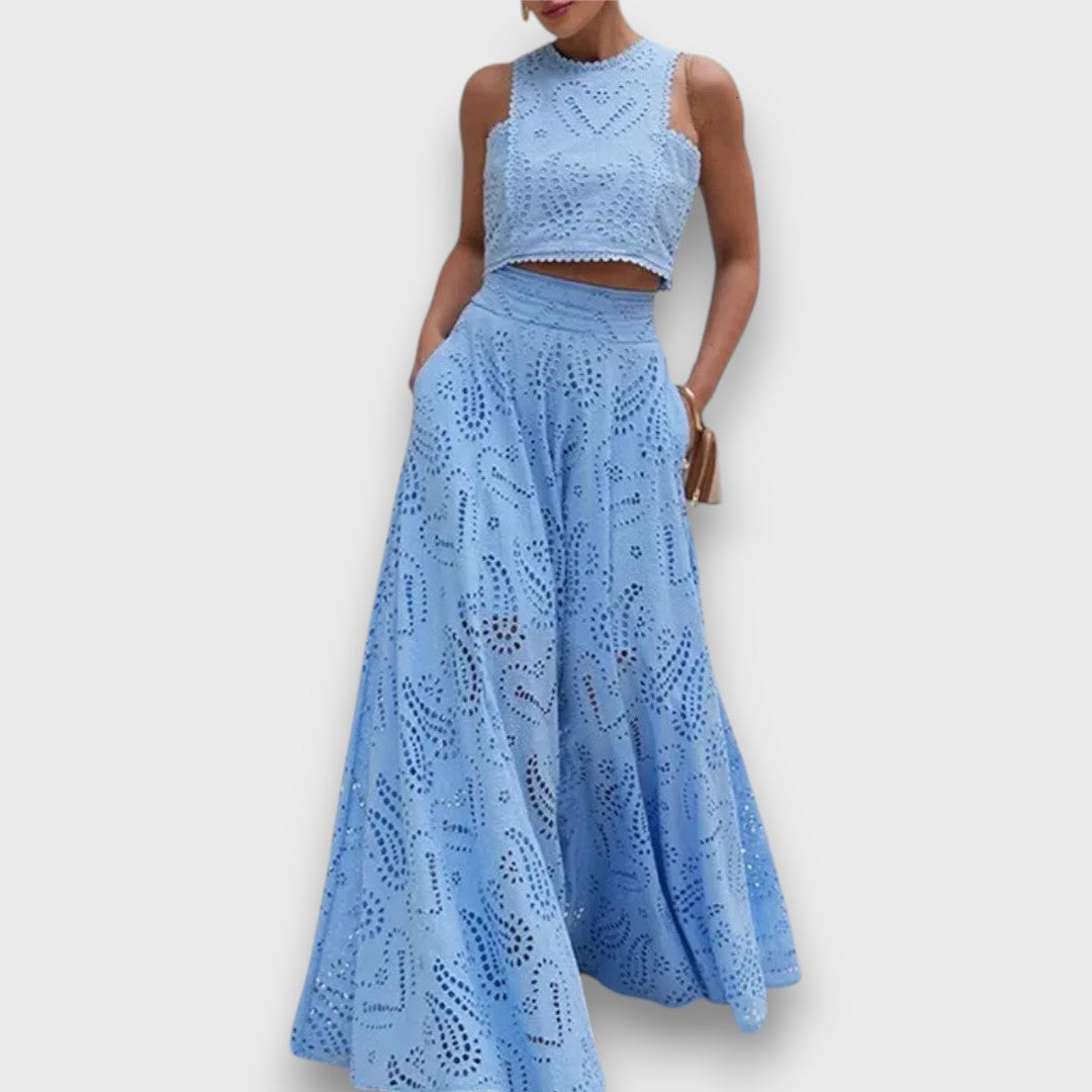 Lorina – Conjunto Doble con Romance de Corte