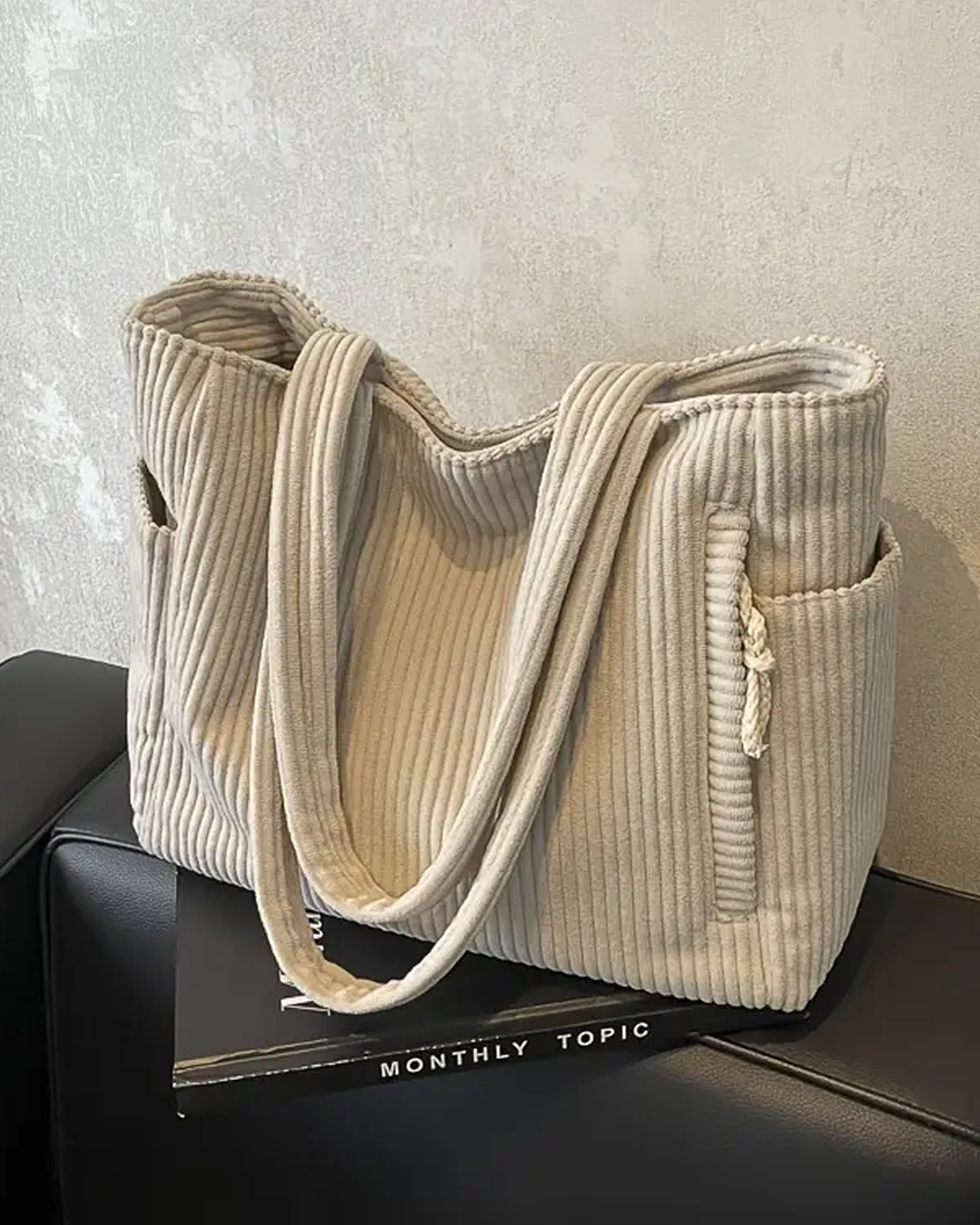 Tilda – Bolsa de transporte con detalles de hilo