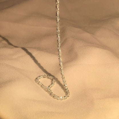 Pulsera elegante y brillante con un toque de lujo