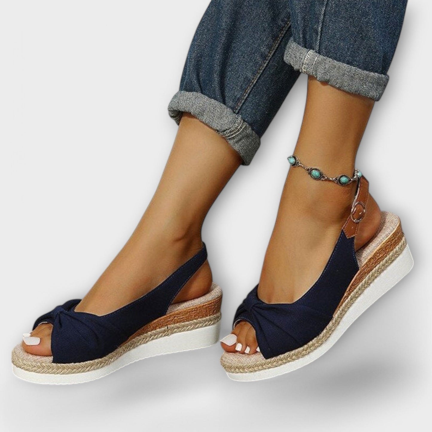 Sandalias ortopédicas con correas ajustables