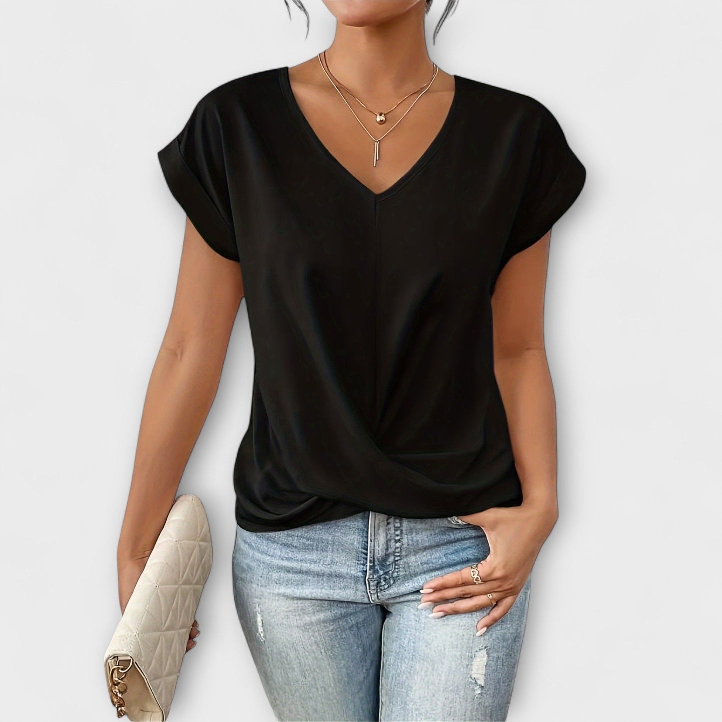 Top V con detalles de botón