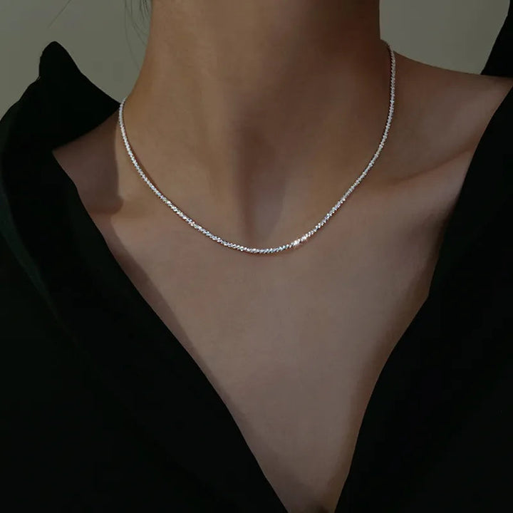 Collar de llave elegante para mujeres