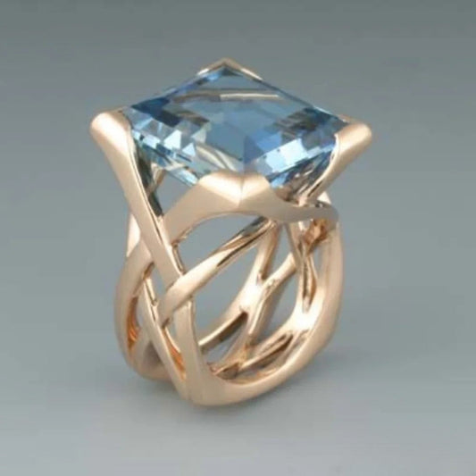 Anillo de Rosa Tradicional - Joyería Laura