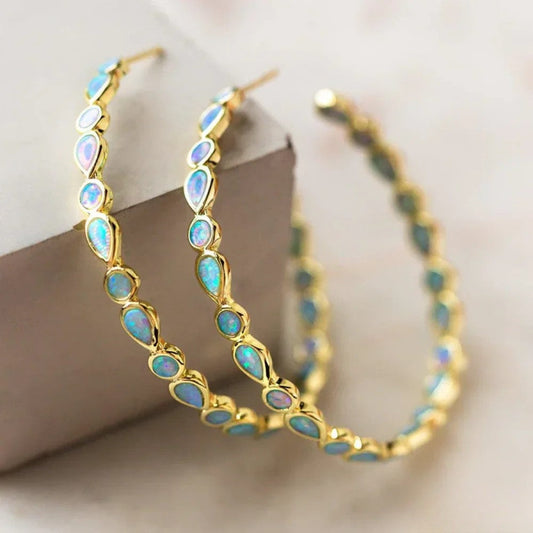 Pendientes de gancho vintage de lujo