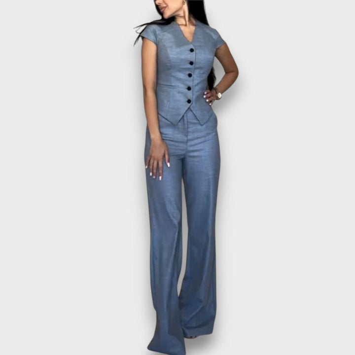 Laura – Conjunto elegante con silueta femenina