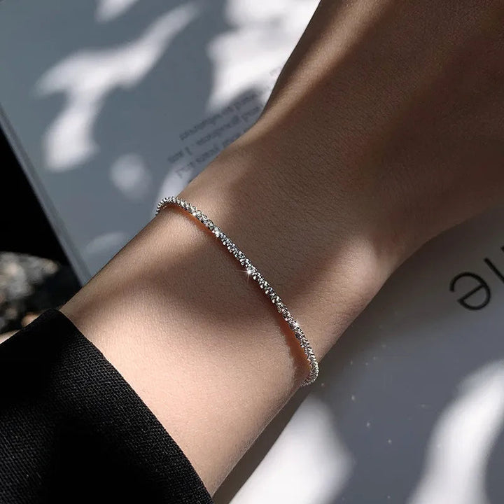 Pulsera elegante y brillante con un toque de lujo