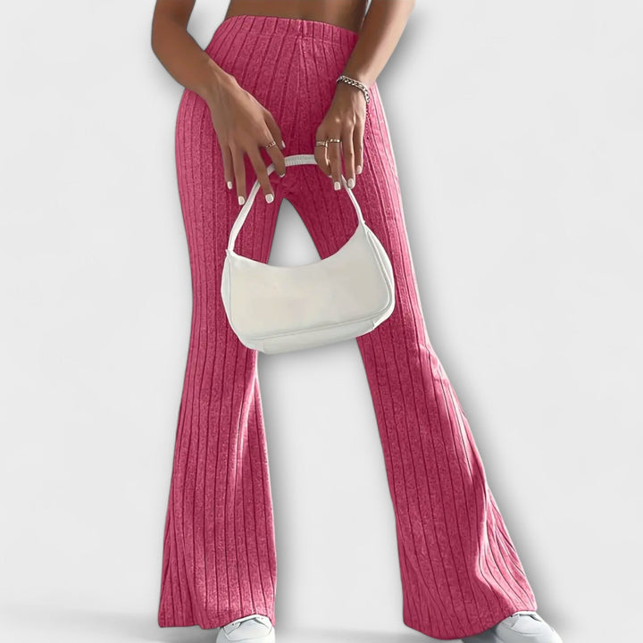 Pantalones elegantes para mujeres con corte destacado