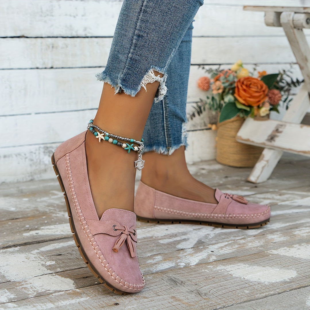 Nadine – Zapatos loafers clásicos con pompones