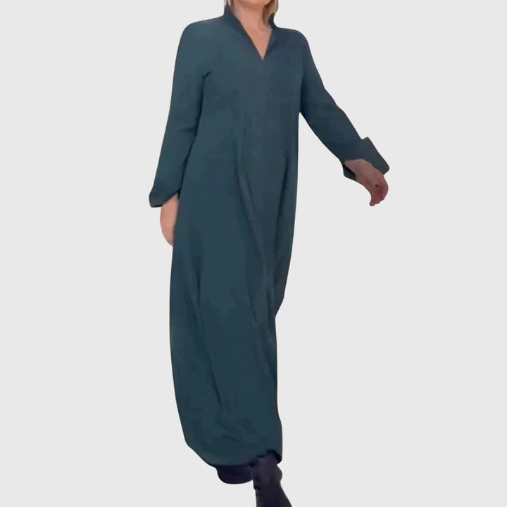 "Elena" | Vestido elegante de suave tela de terciopelo.