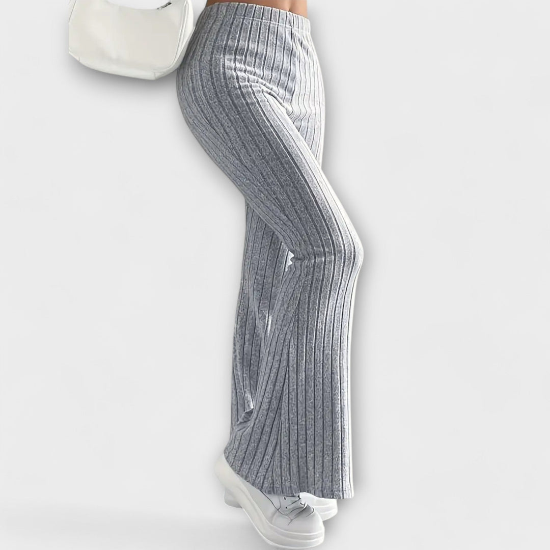 Pantalones elegantes para mujeres con corte destacado