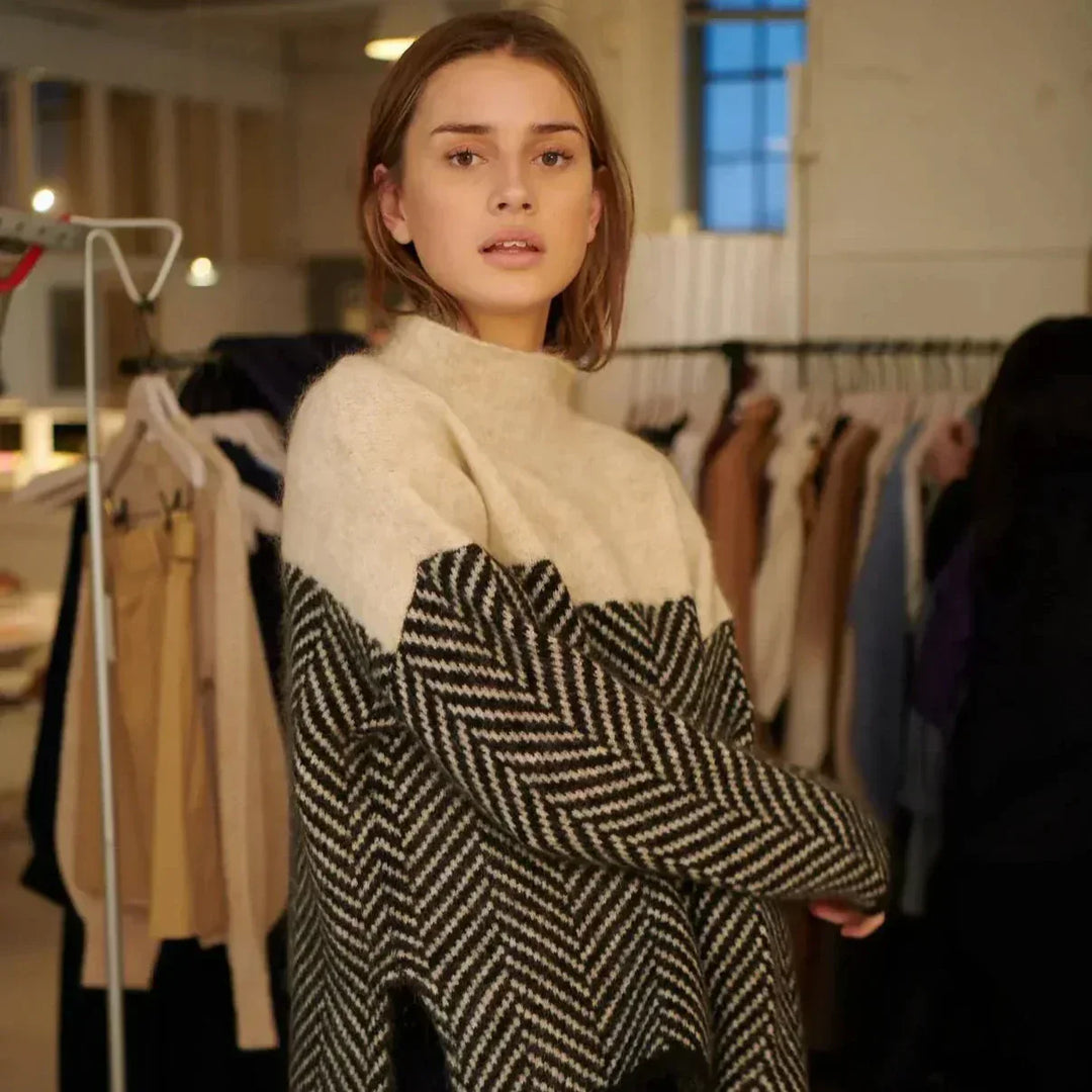 Imani | Suéter de Cuello Alto Cómodo