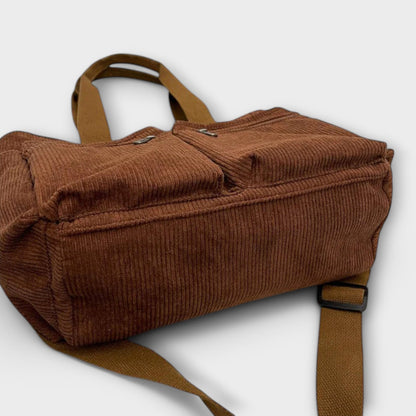 Bolso tote impermeable con compartimento interno espacioso