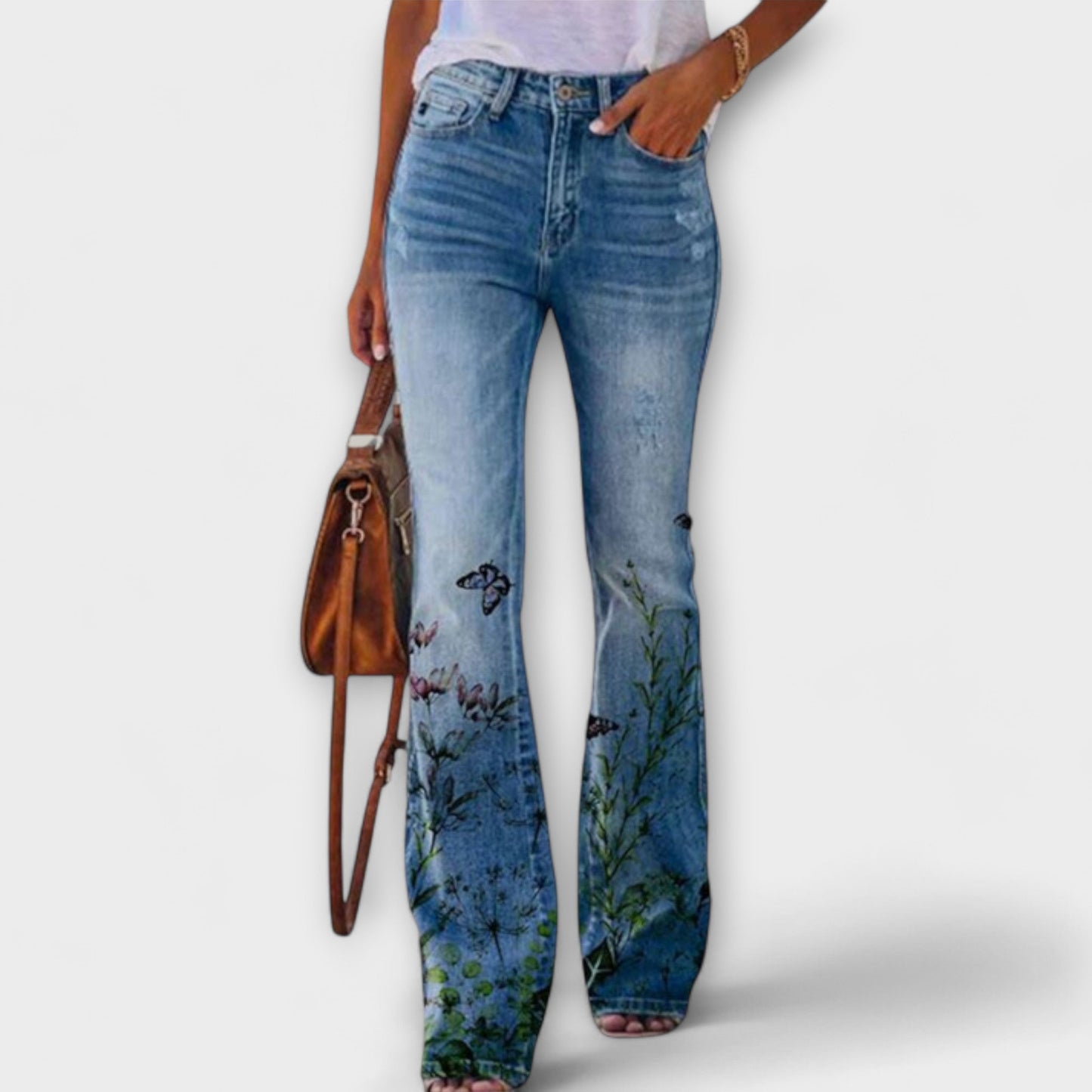Pantalones amplios con estampado floral y máxima comodidad