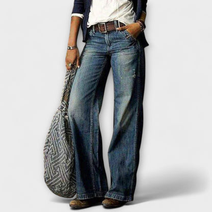 Jeans anchos modernos para mujeres