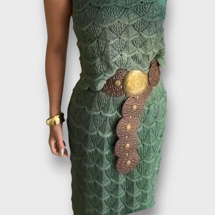 Lunara – Conjunto de dos piezas con diseño de tejido en la parte superior y la falda