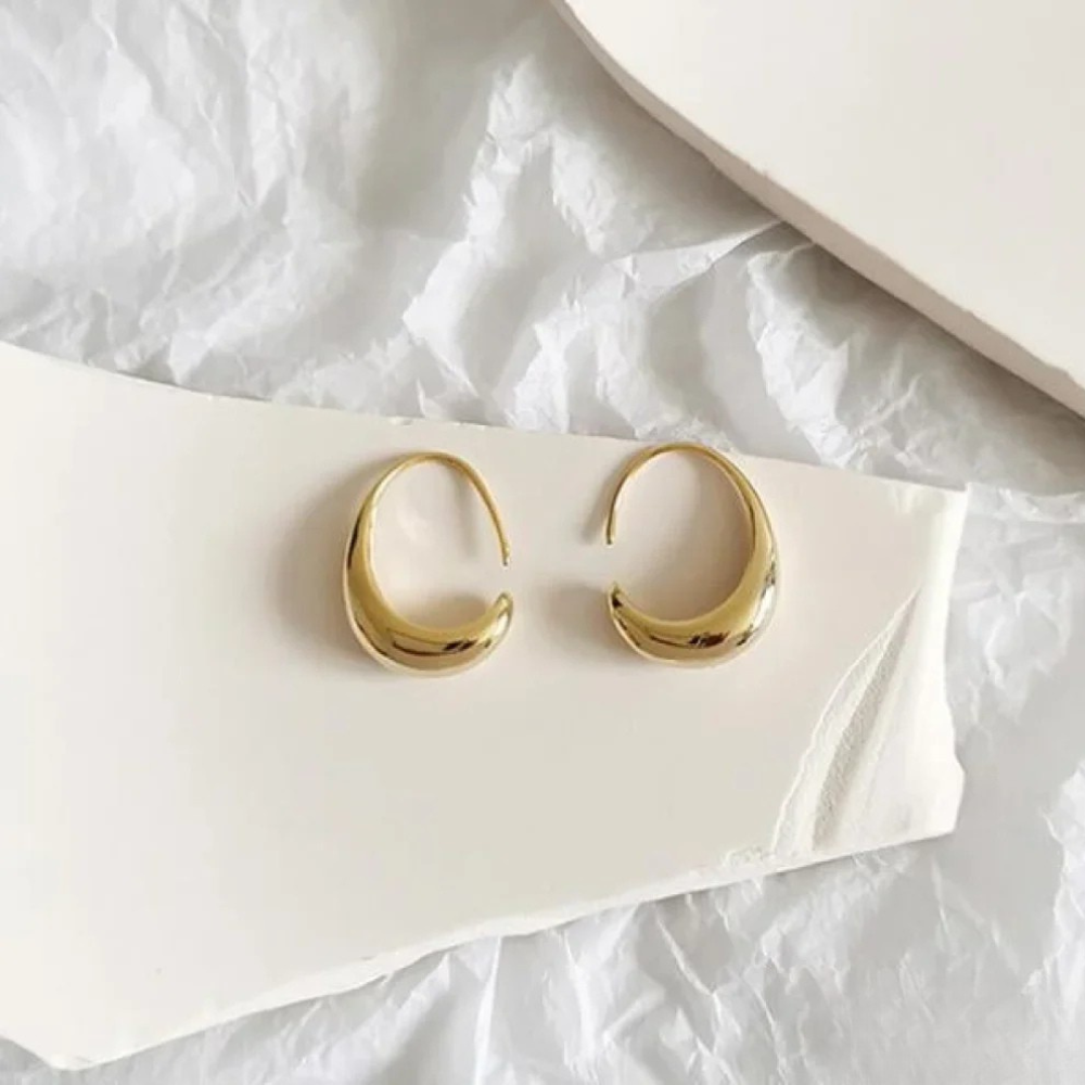 Pendientes de diseñador elegantes y de alta calidad