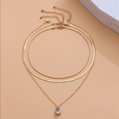 Collar de oro con circonitas