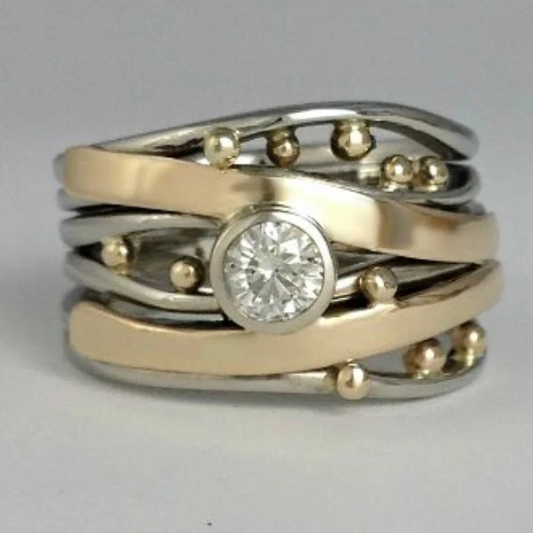 Anillo de zirconia clásico con recubrimiento de oro